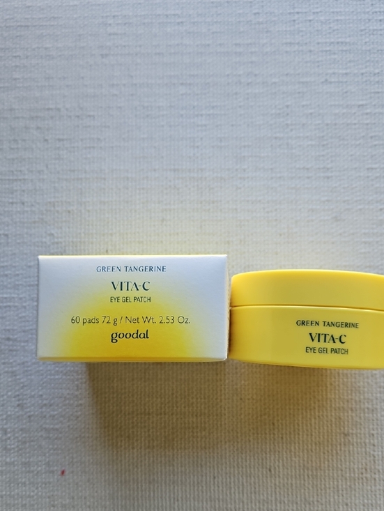 Other - Vita-C Green Tangerine Eye Gel Patch - Yellow